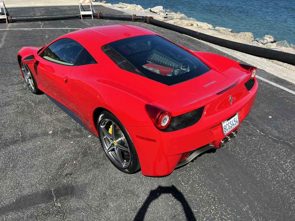 2011 Ferrari 458 Italia - Image 13 of 31