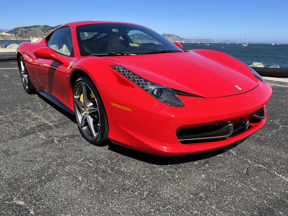 2011 Ferrari 458 Italia - Image 28 of 31