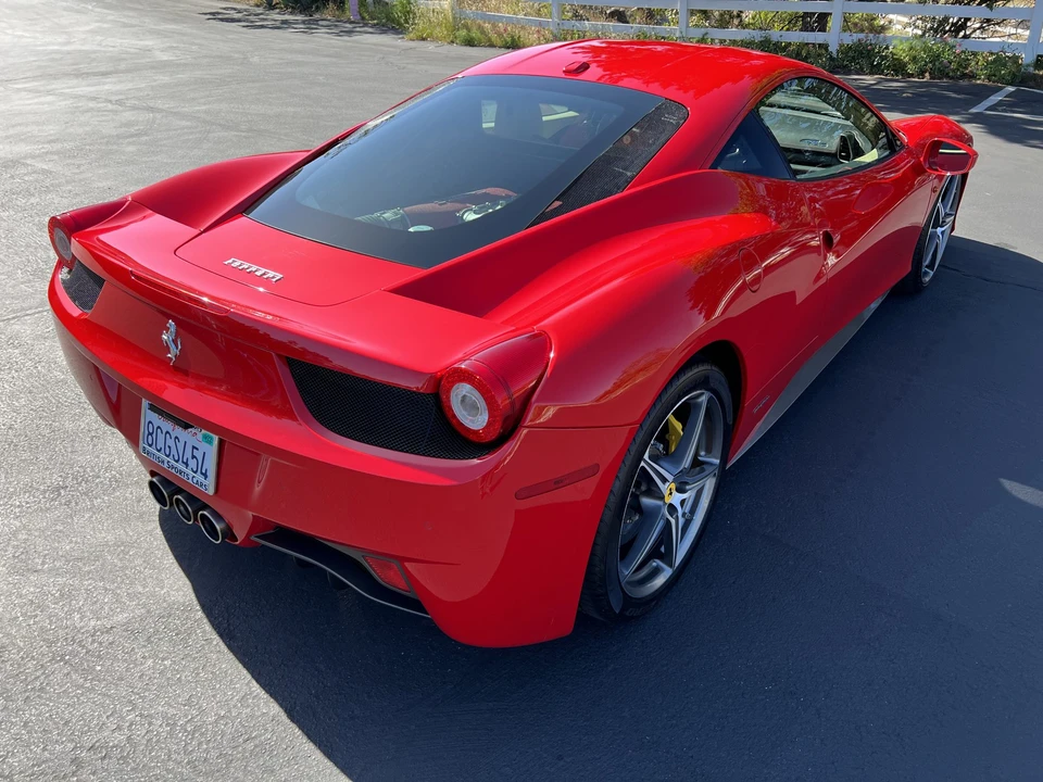2011 Ferrari 458 Italia - Image 18 of 31