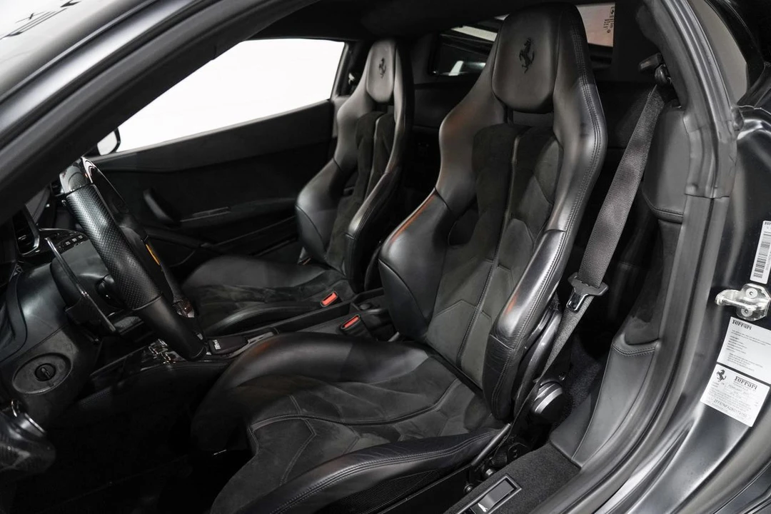 2011 Ferrari 458 Italia - Image 9 of 21