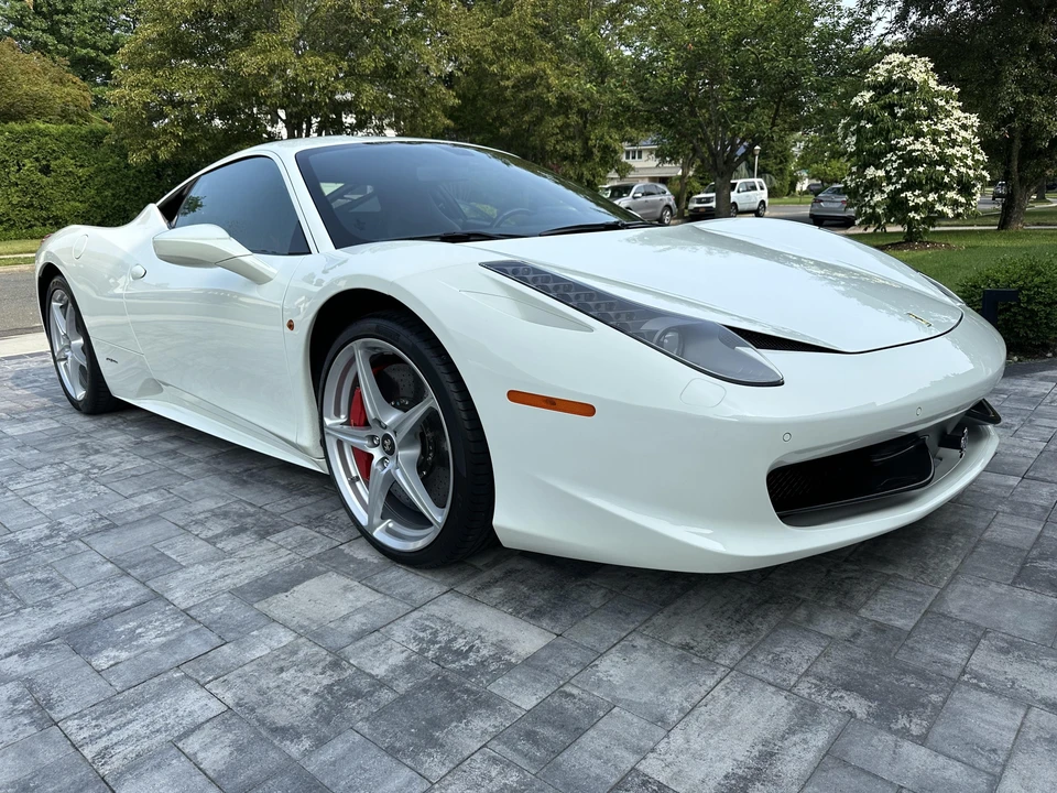 2011 Ferrari 458 Italia - Image 20 of 31