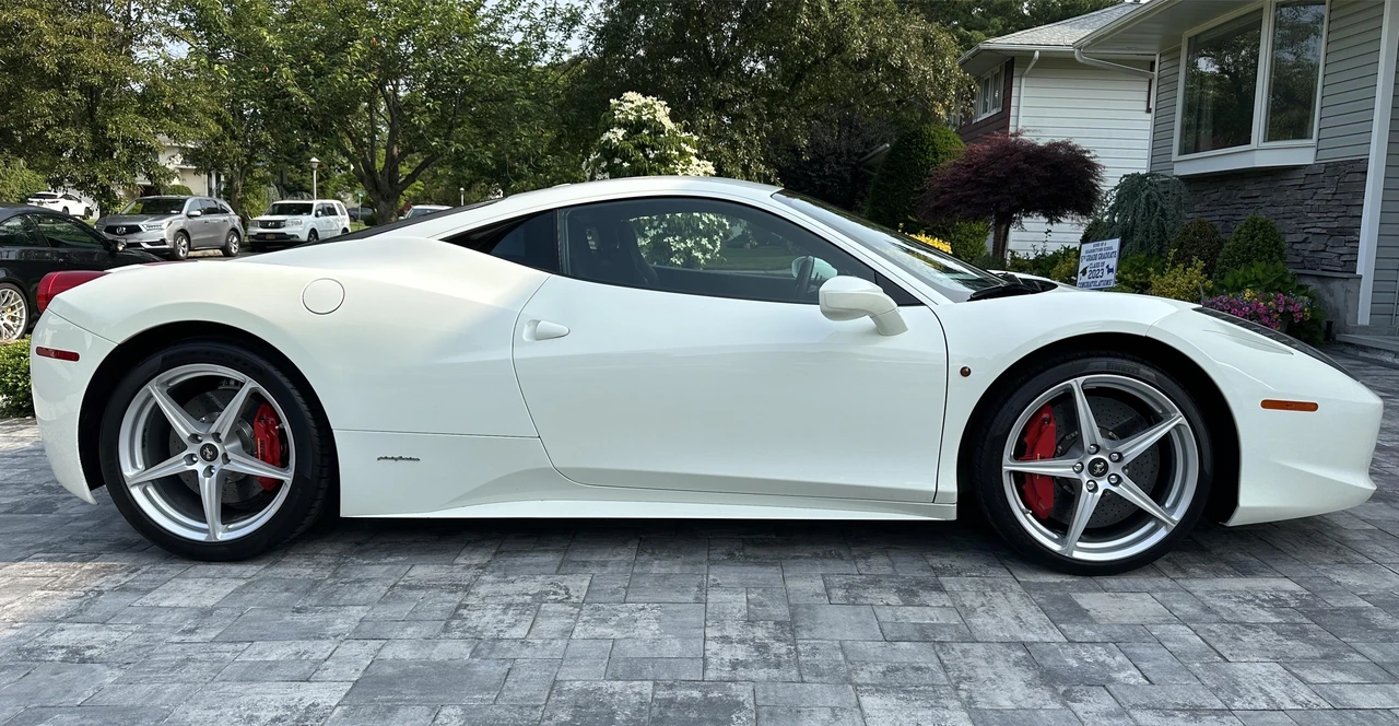 2011 Ferrari 458 Italia - Image 19 of 31