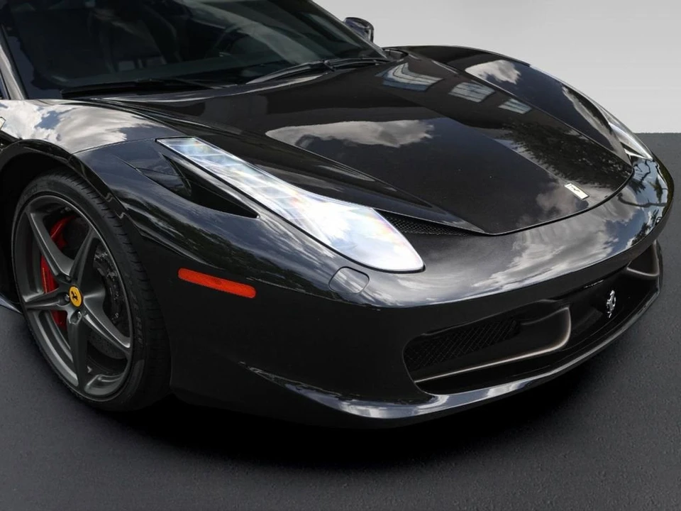 2011 Ferrari 458 Italia - Image 10 of 31