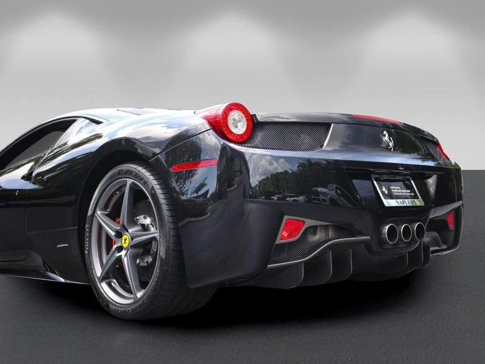 2011 Ferrari 458 Italia - Image 17 of 31