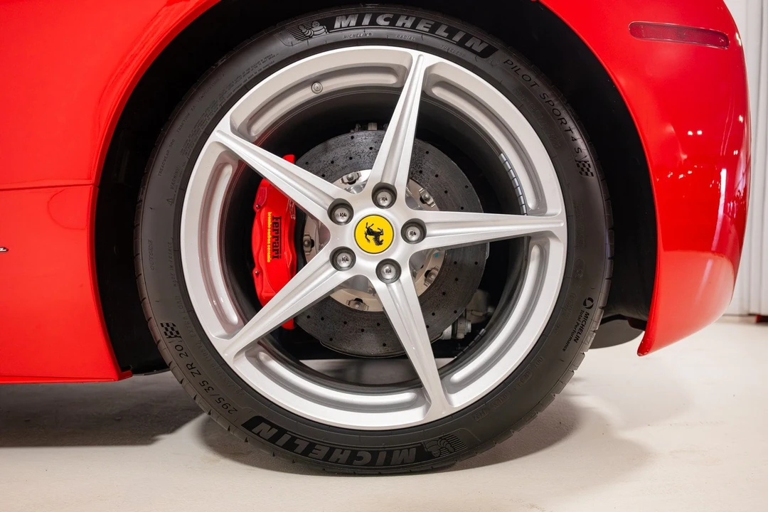 2011 Ferrari 458 Italia - Image 14 of 31