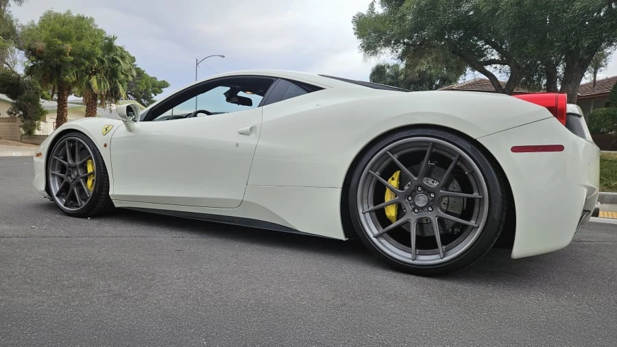 2011 Ferrari 458 Italia - Image 12 of 26
