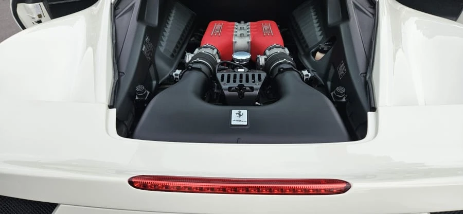 2011 Ferrari 458 Italia - Image 22 of 26