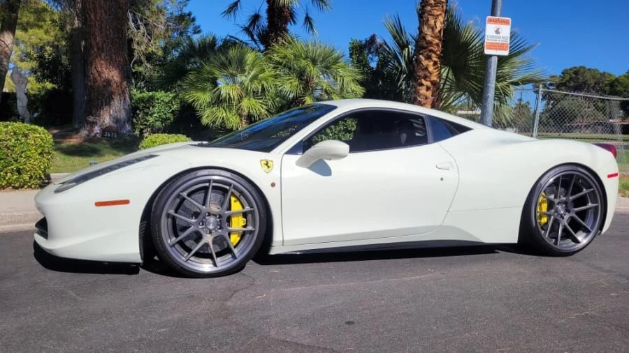 2011 Ferrari 458 Italia - Image 2 of 26