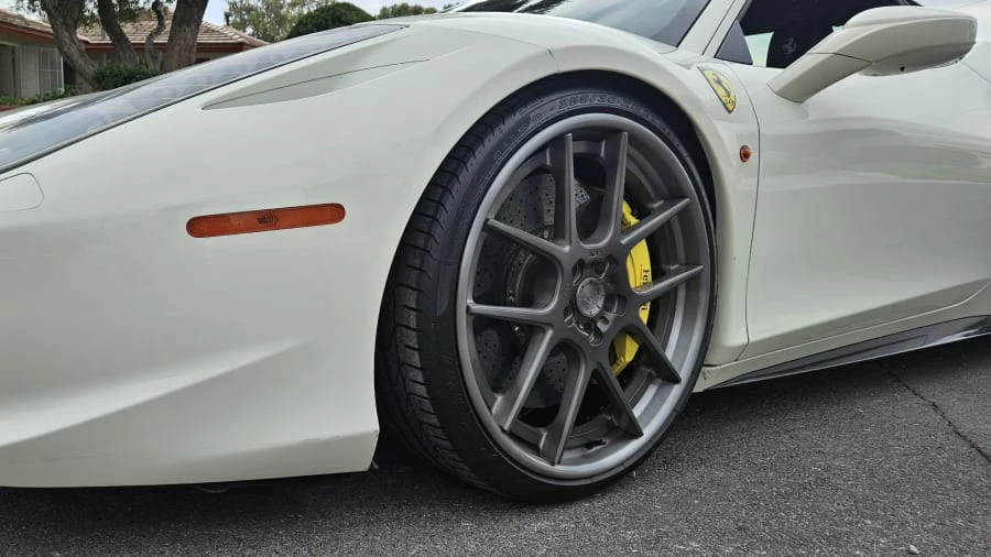 2011 Ferrari 458 Italia - Image 10 of 26