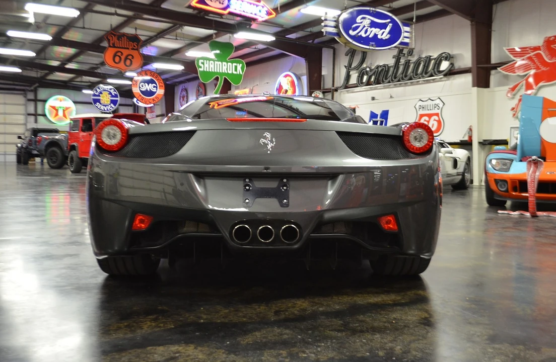 2011 Ferrari 458 Italia - Image 22 of 31