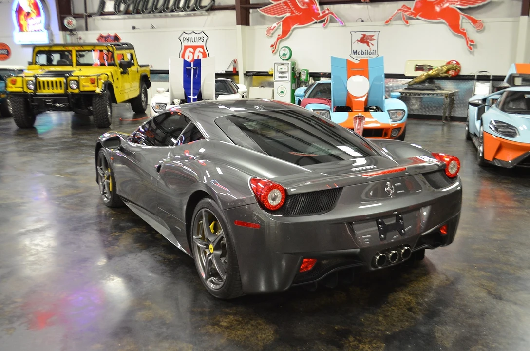 2011 Ferrari 458 Italia - Image 26 of 31