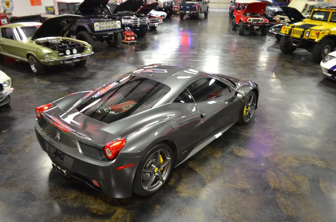 2011 Ferrari 458 Italia - Image 17 of 31