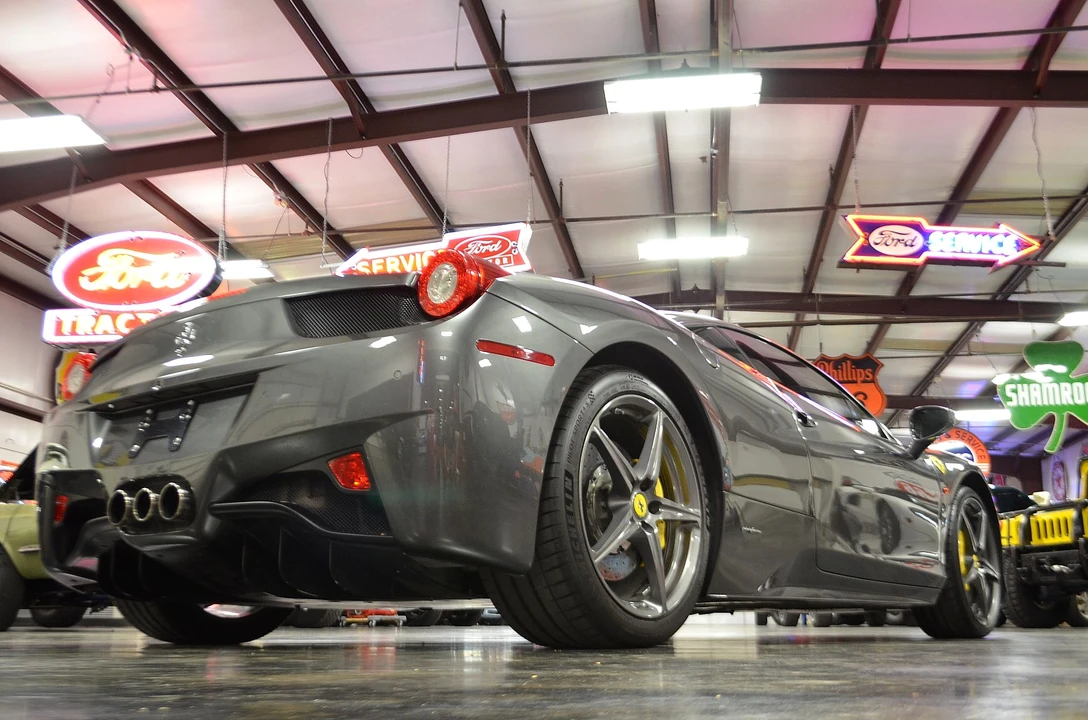 2011 Ferrari 458 Italia - Image 21 of 31