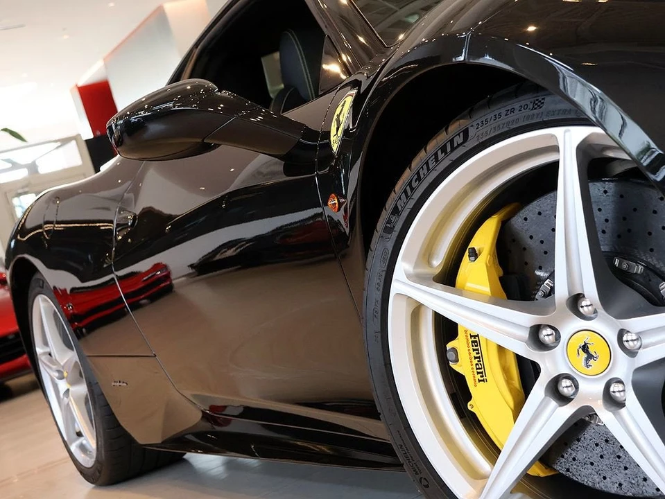 2011 Ferrari 458 Italia - Image 7 of 31