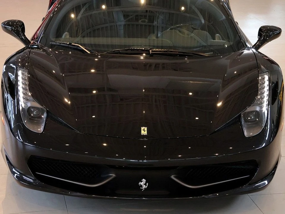 2011 Ferrari 458 Italia - Image 24 of 31