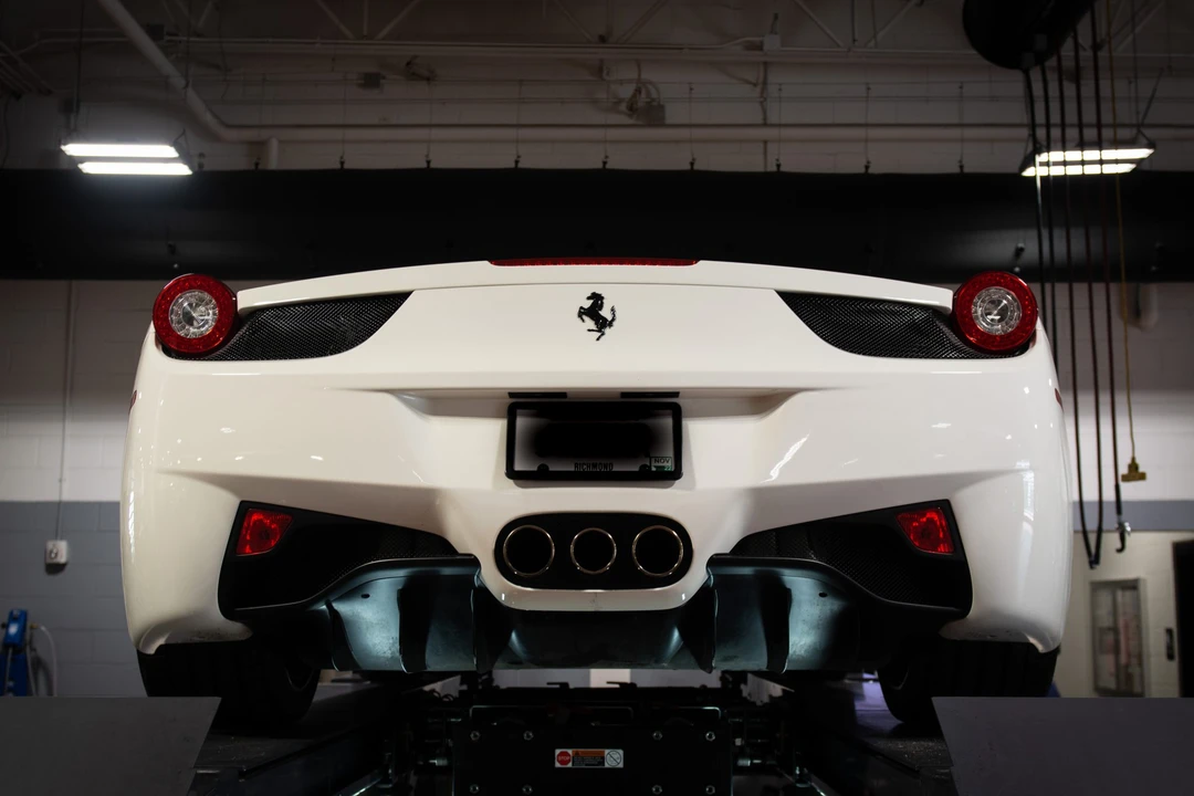 2011 Ferrari 458 Italia - Image 27 of 31