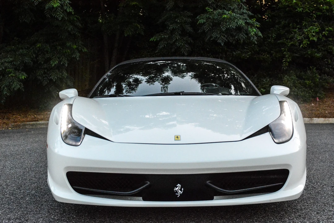 2011 Ferrari 458 Italia - Image 4 of 31
