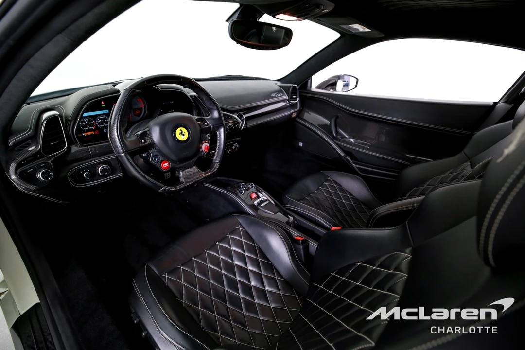 2011 Ferrari 458 Italia - Image 12 of 31