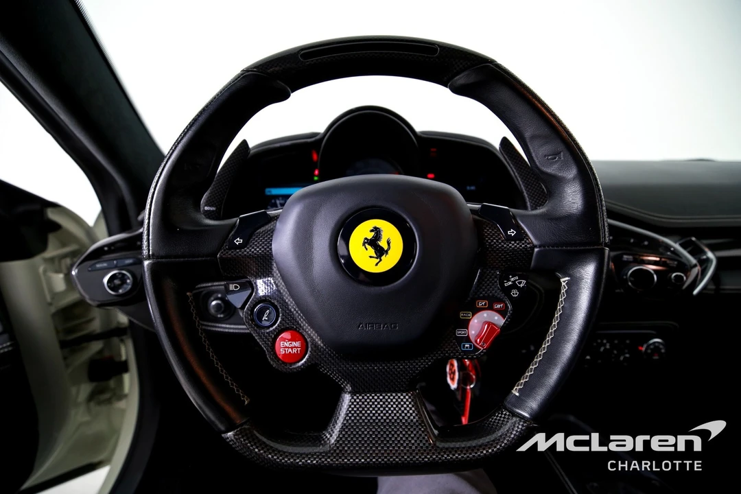 2011 Ferrari 458 Italia - Image 14 of 31