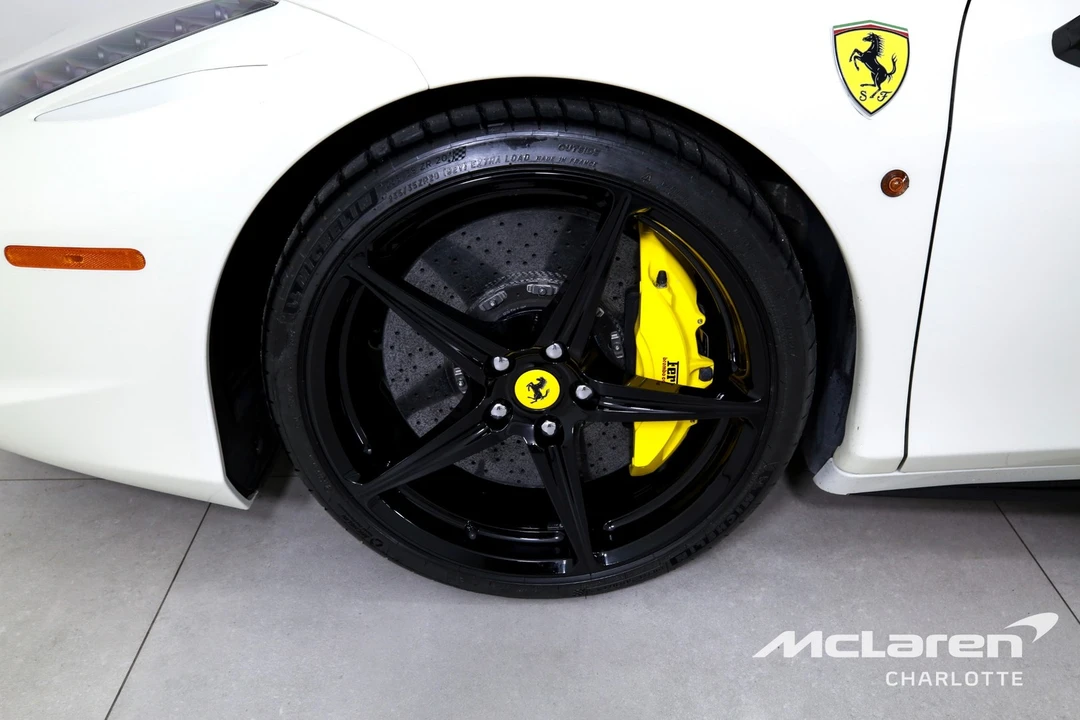 2011 Ferrari 458 Italia - Image 26 of 31