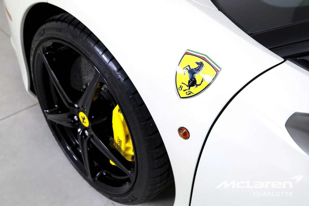 2011 Ferrari 458 Italia - Image 30 of 31