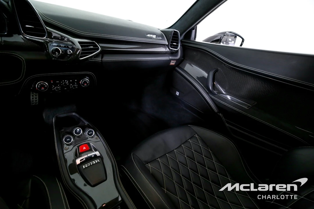 2011 Ferrari 458 Italia - Image 15 of 31