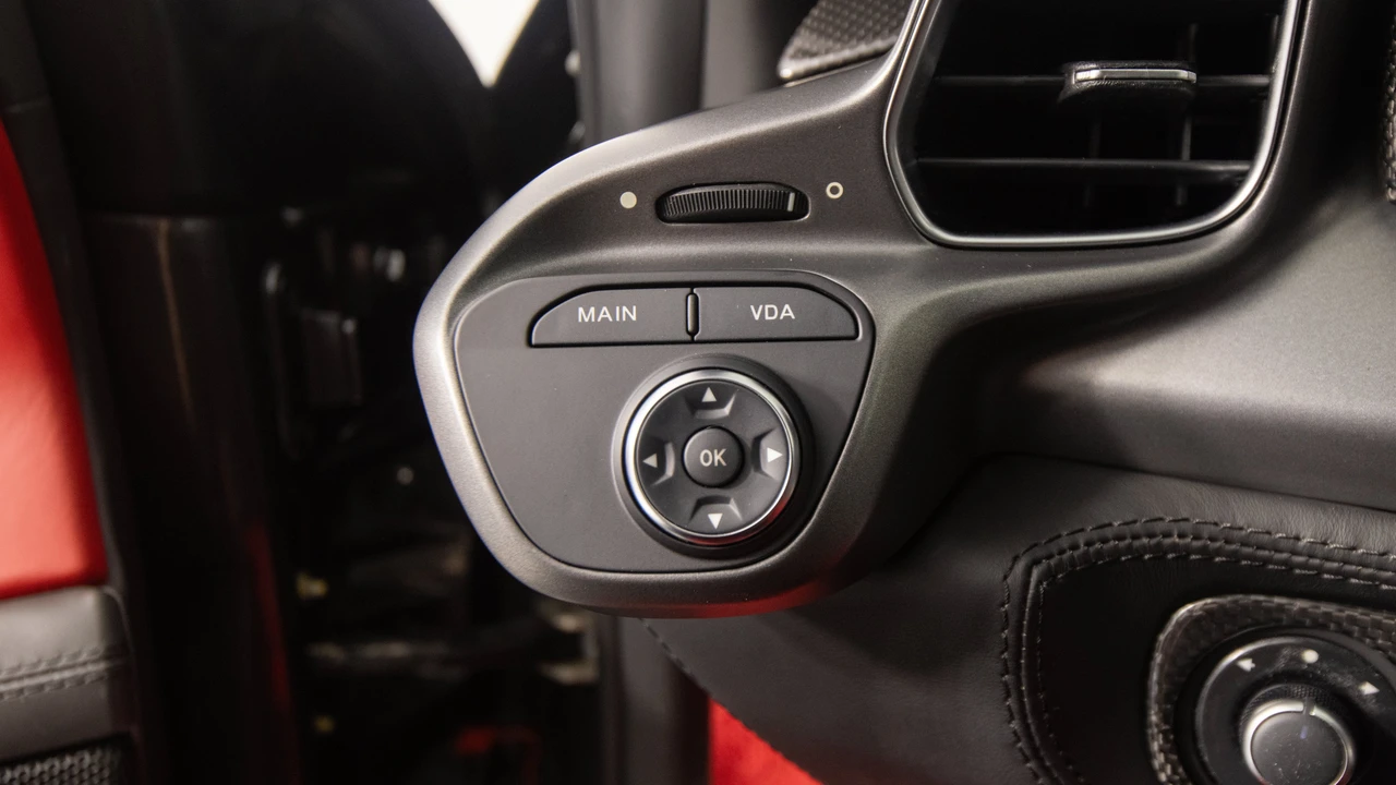 2011 Ferrari 458 Italia - Image 24 of 31