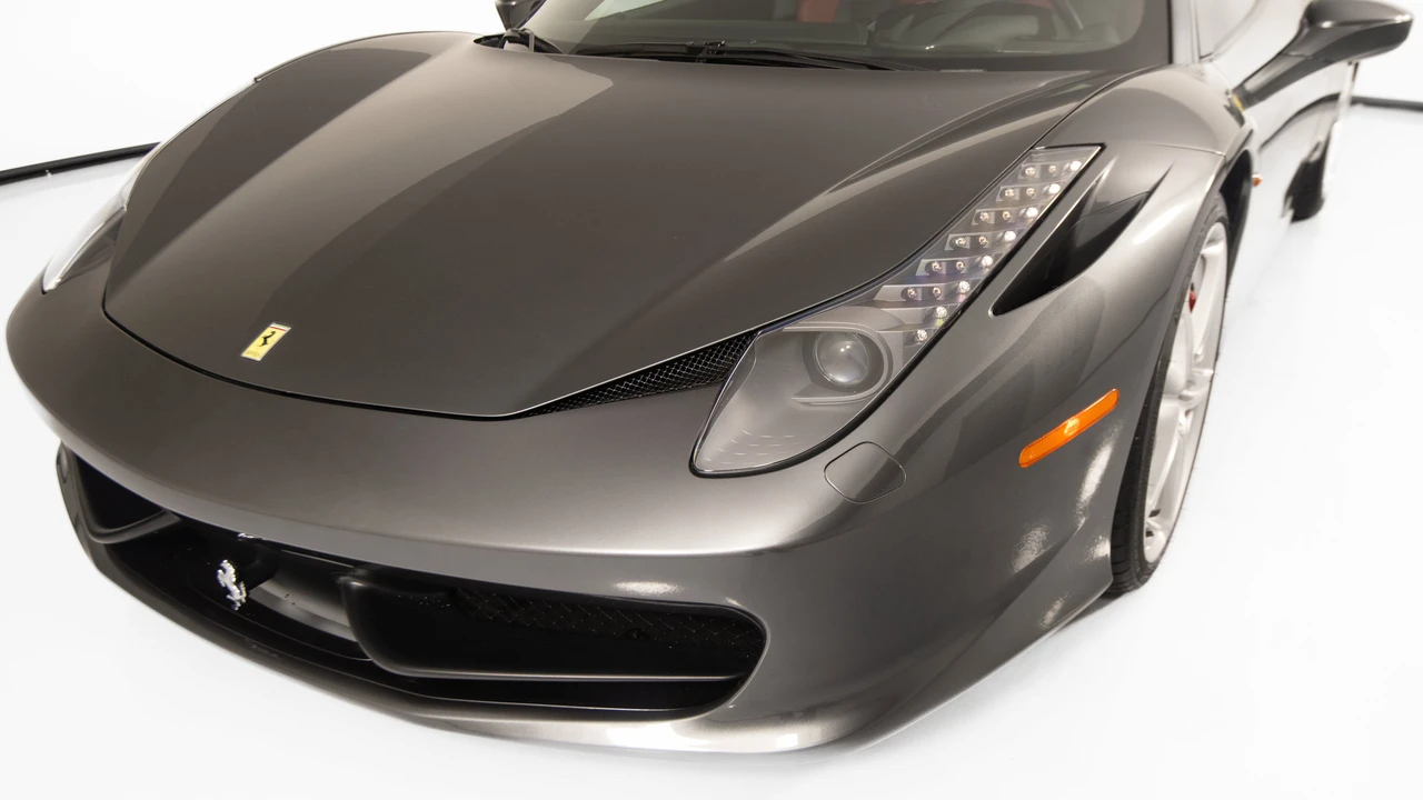 2011 Ferrari 458 Italia - Image 10 of 31