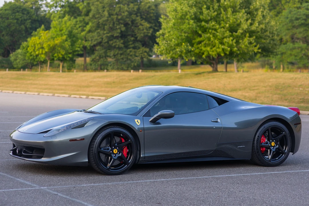 2011 Ferrari 458 Italia - Image 12 of 31