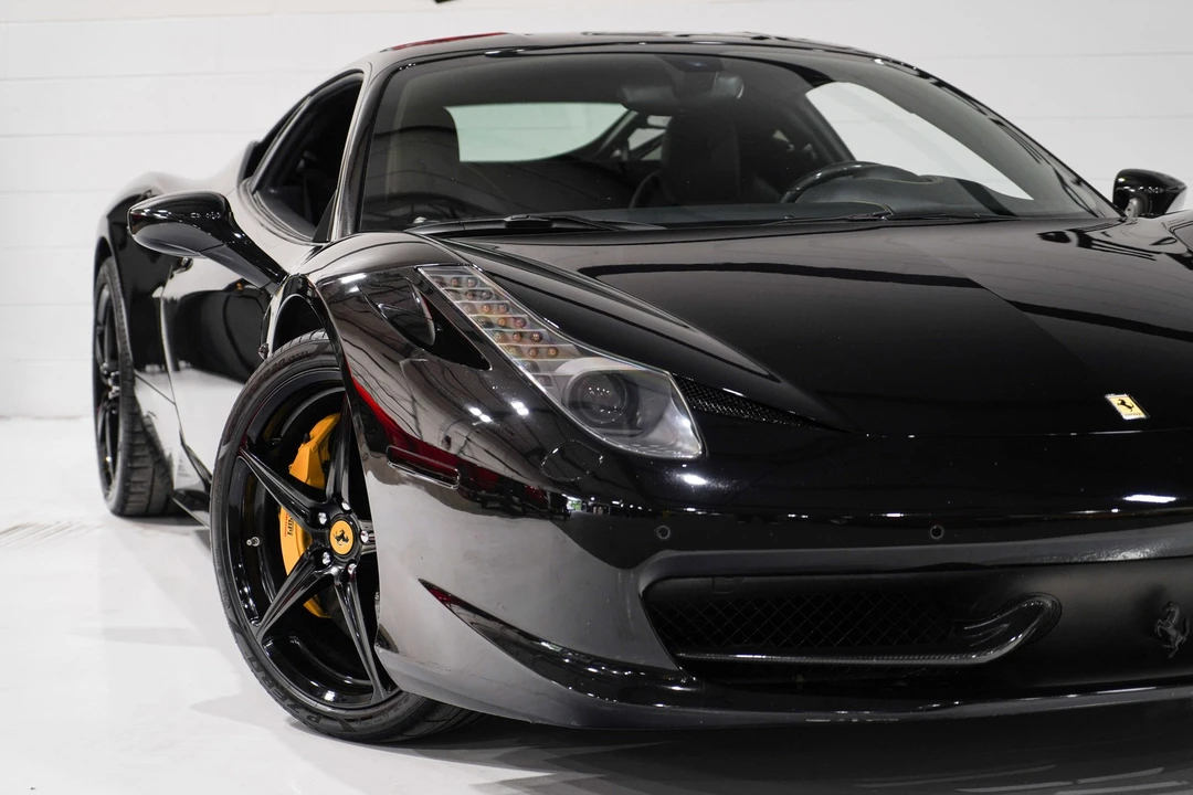 2011 Ferrari 458 Italia - Image 25 of 31