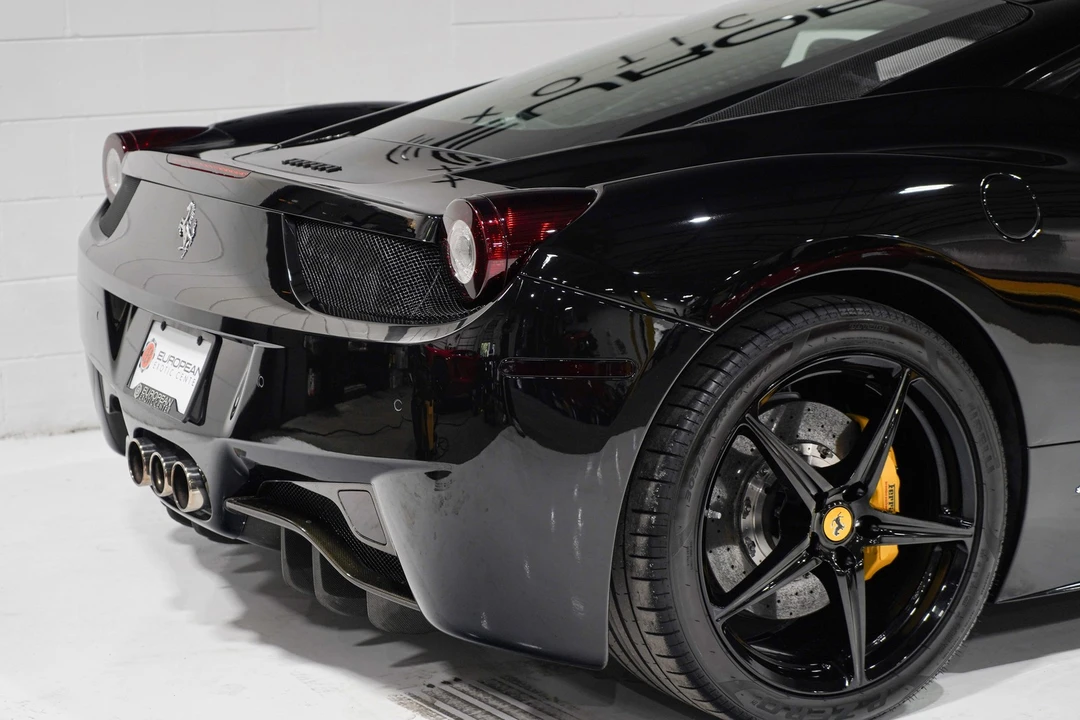 2011 Ferrari 458 Italia - Image 22 of 31