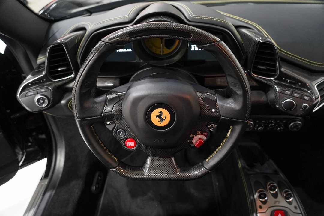 2011 Ferrari 458 Italia - Image 10 of 31