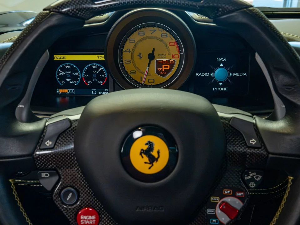 2011 Ferrari 458 Italia - Image 13 of 25