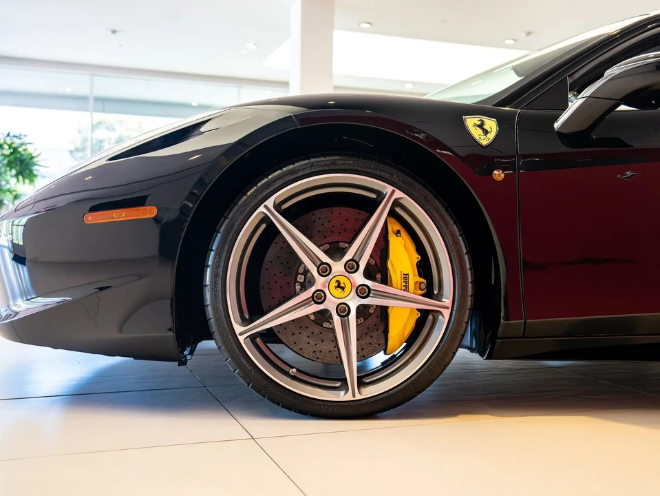 2011 Ferrari 458 Italia - Image 3 of 25