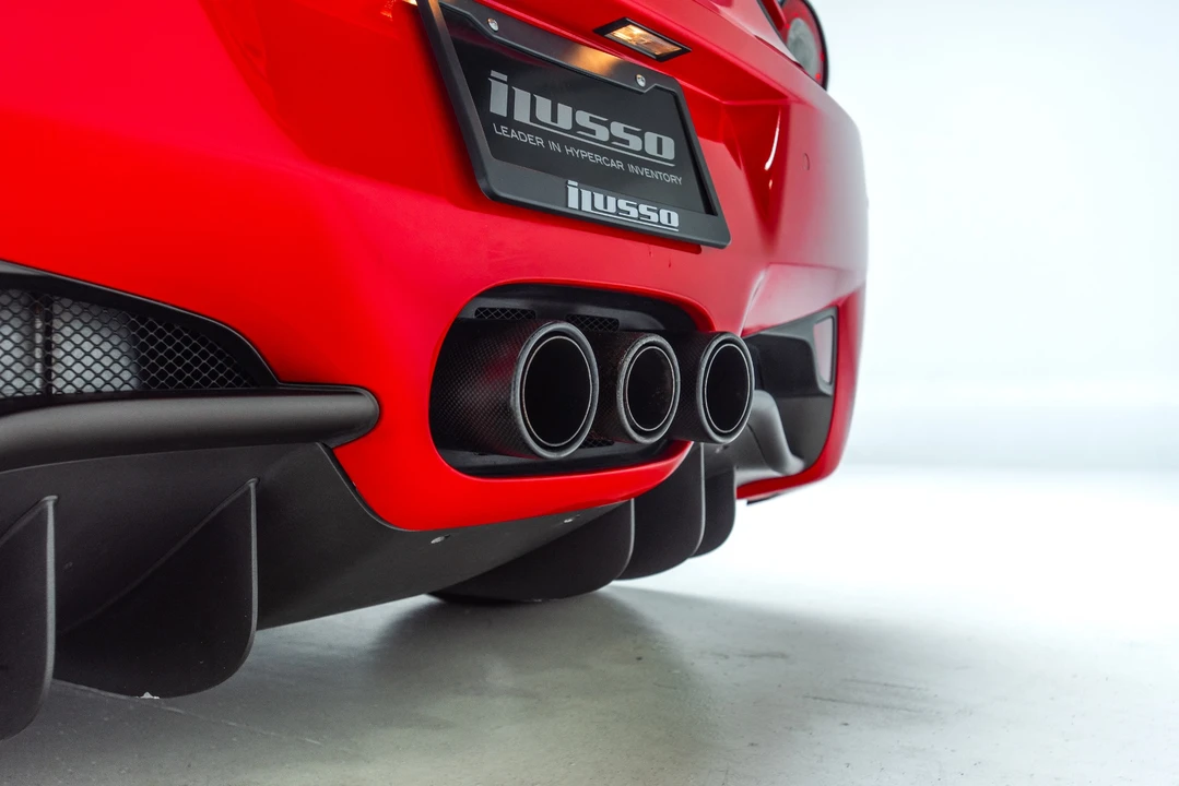 2011 Ferrari 458 Italia - Image 25 of 31