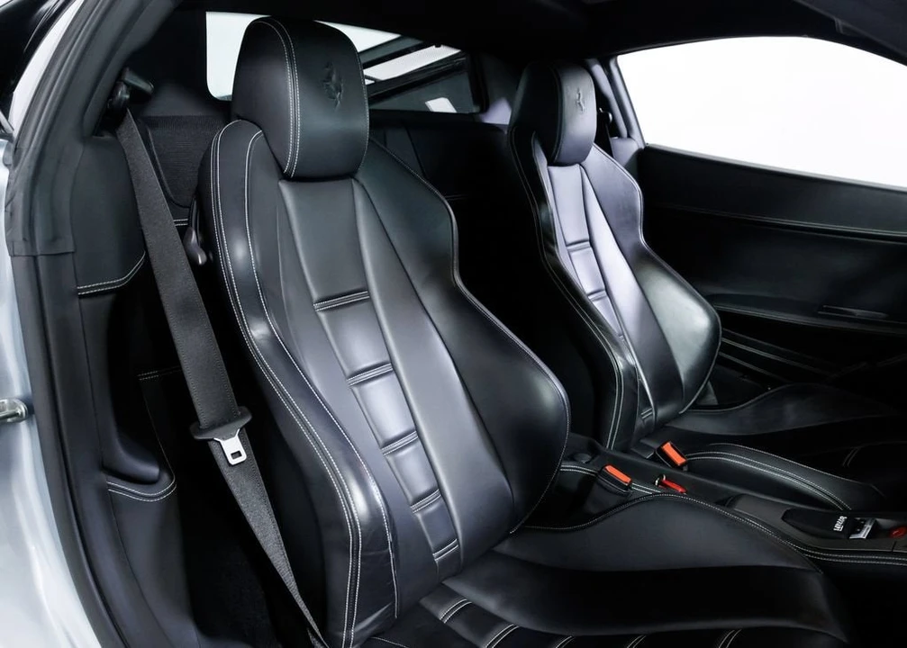2011 Ferrari 458 Italia - Image 17 of 27