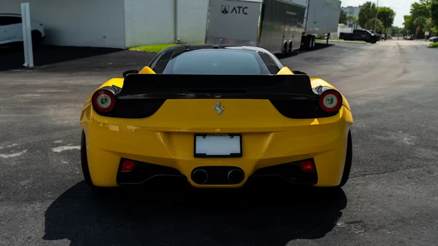 2011 Ferrari 458 Italia - Image 5 of 23