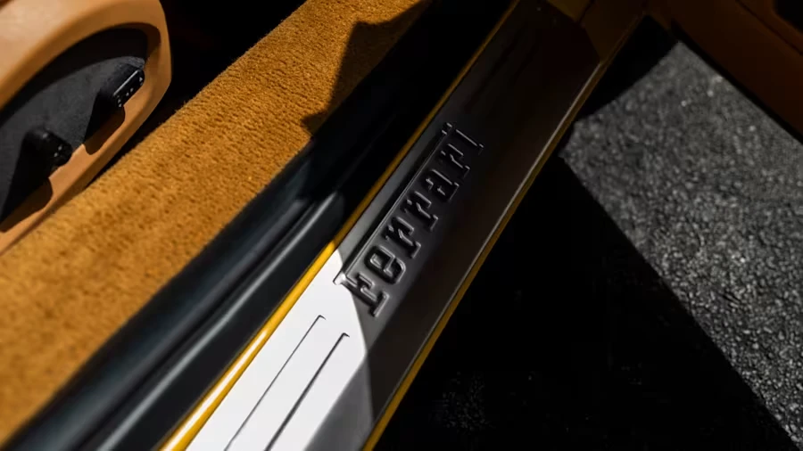 2011 Ferrari 458 Italia - Image 13 of 23