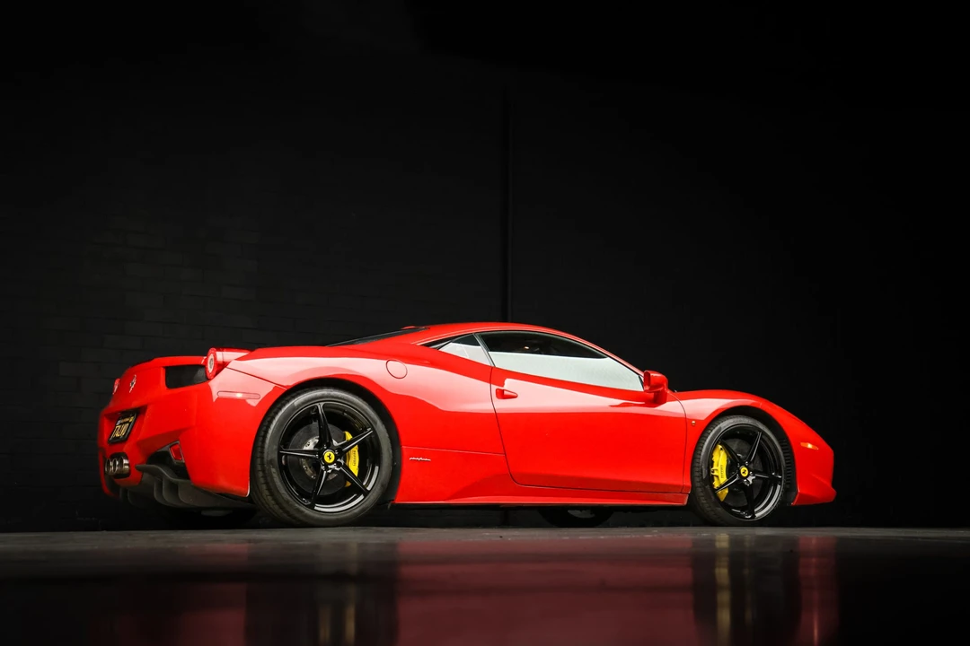 2011 Ferrari 458 Italia - Image 18 of 31