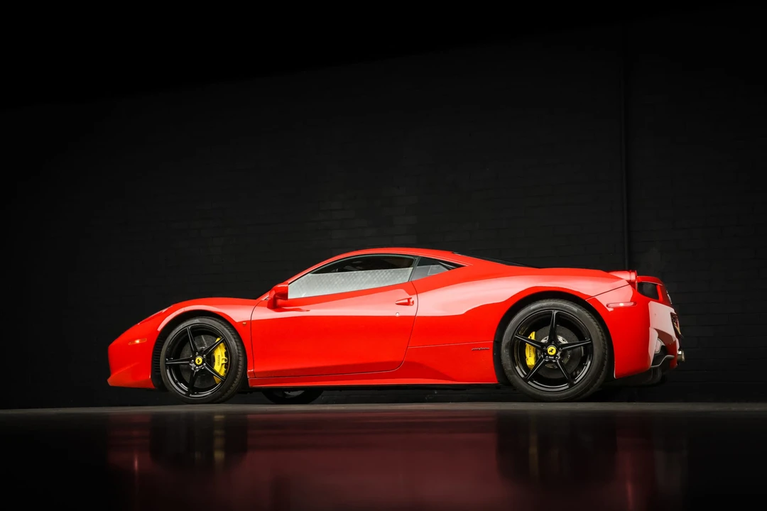 2011 Ferrari 458 Italia - Image 27 of 31