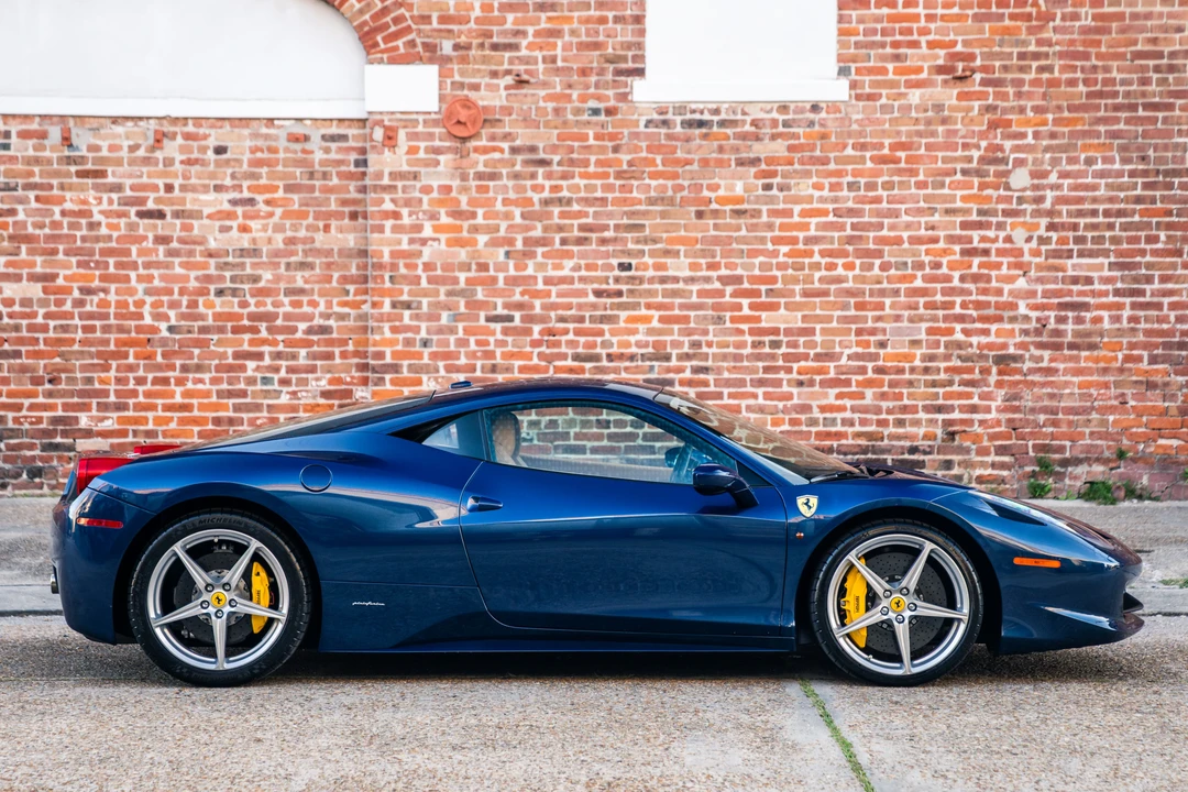 2011 Ferrari 458 Italia - Image 17 of 31