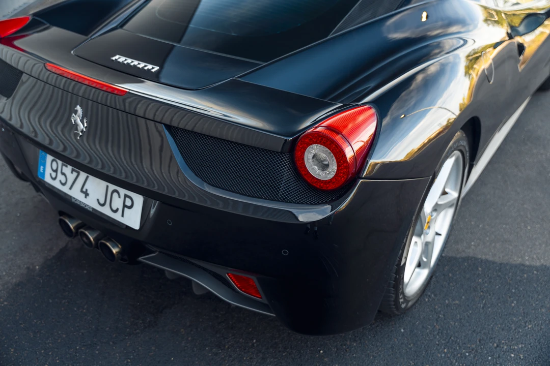 2011 Ferrari 458 Italia - Image 20 of 31