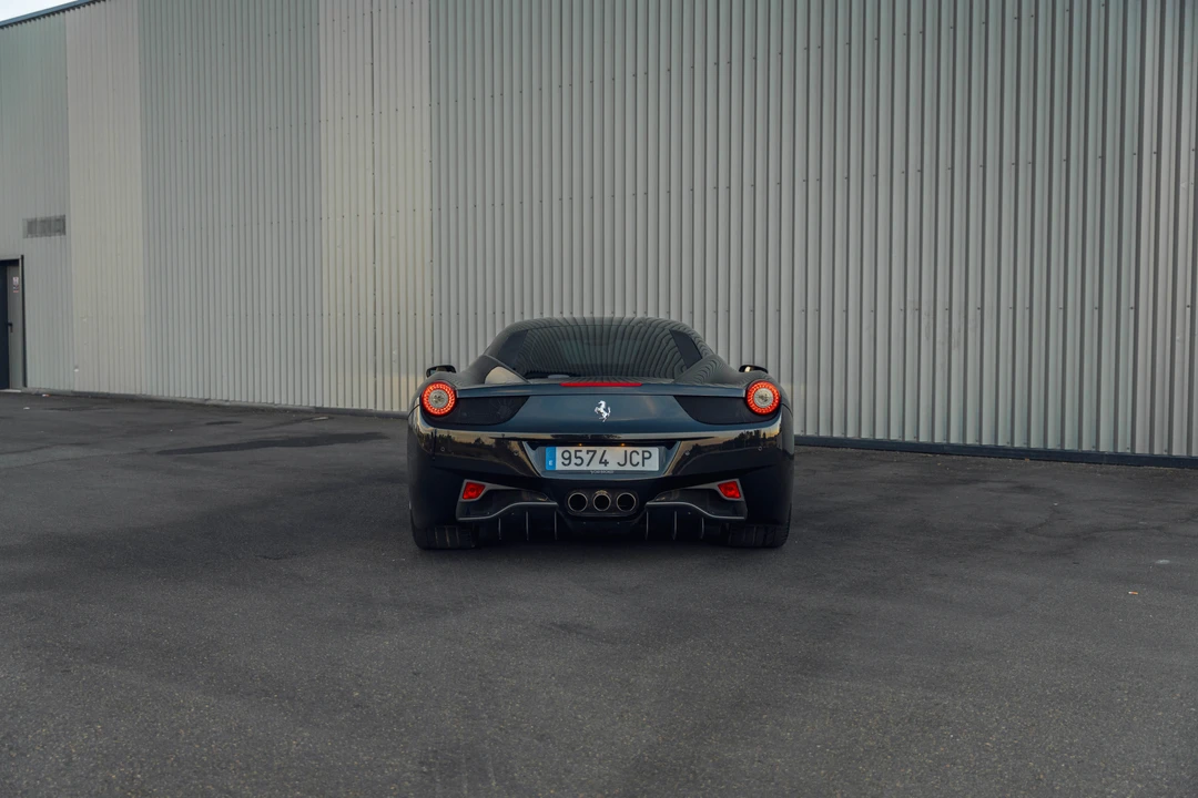 2011 Ferrari 458 Italia - Image 11 of 31