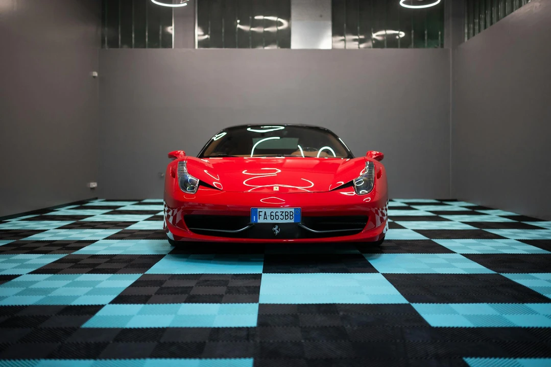 2011 Ferrari 458 Italia - Image 2 of 21