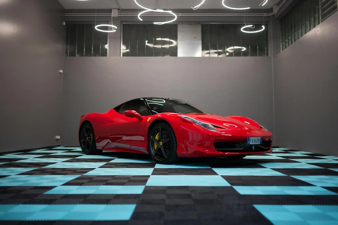 2011 Ferrari 458 Italia - Image 9 of 21