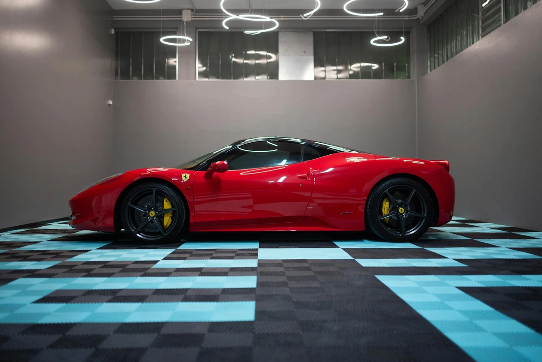 2011 Ferrari 458 Italia - Image 4 of 21