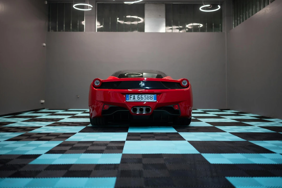 2011 Ferrari 458 Italia - Image 6 of 21