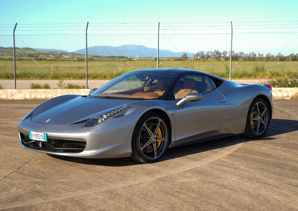 2011 Ferrari 458 Italia - Image 3 of 31