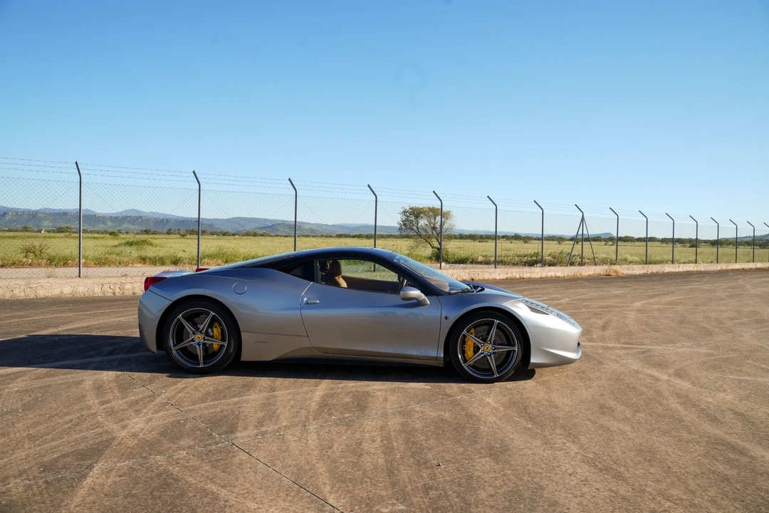 2011 Ferrari 458 Italia - Image 18 of 31