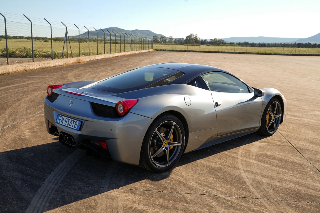 2011 Ferrari 458 Italia - Image 21 of 31